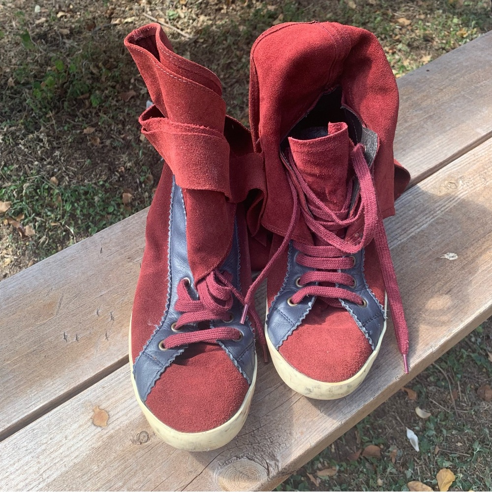 MANOUSH SUEDE SNEAKERS